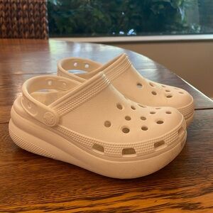 White Crocs Kids size C13